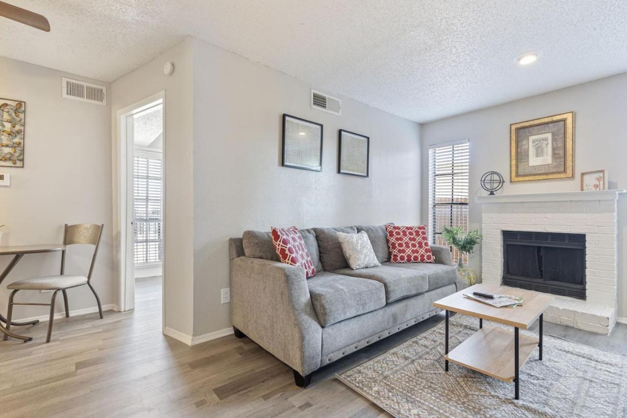 Apartamento Affordability At Its Finest Cozy 1 Bed 1 Bath Dallas