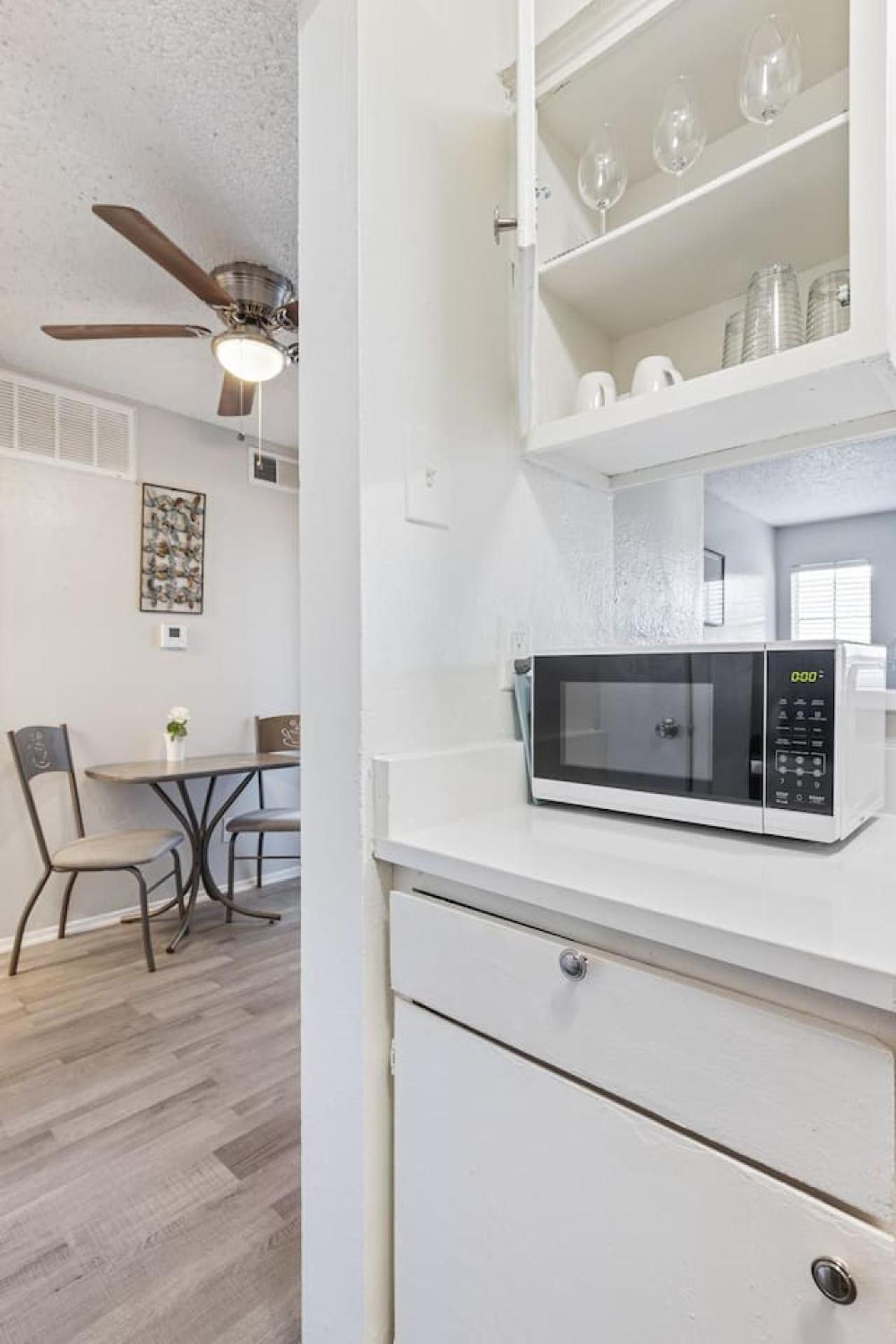 Apartment Affordability At Its Finest Cozy 1 Bed 1 Bath