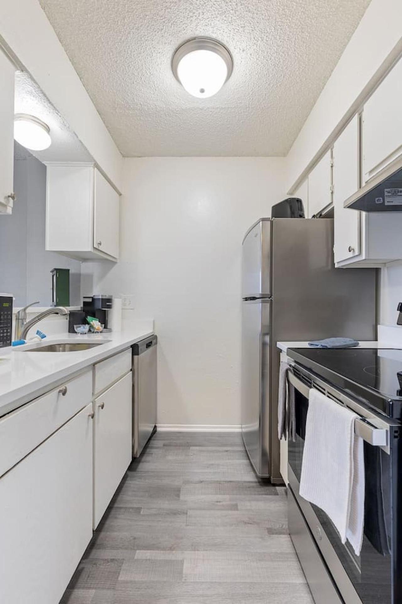 Apartment Affordability At Its Finest Cozy 1 Bed 1 Bath