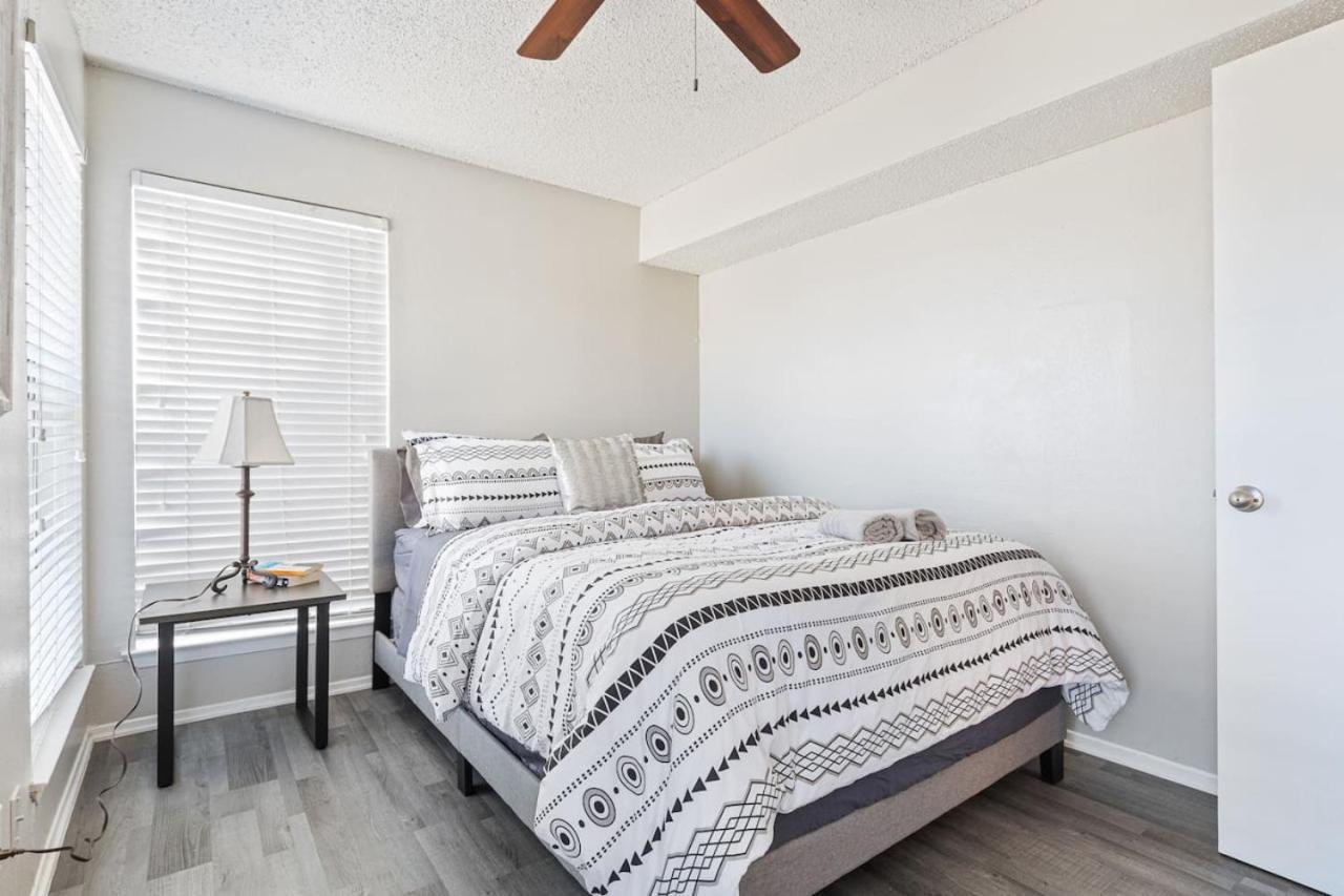 Affordability At Its Finest Cozy 1 Bed 1 Bath Dallas